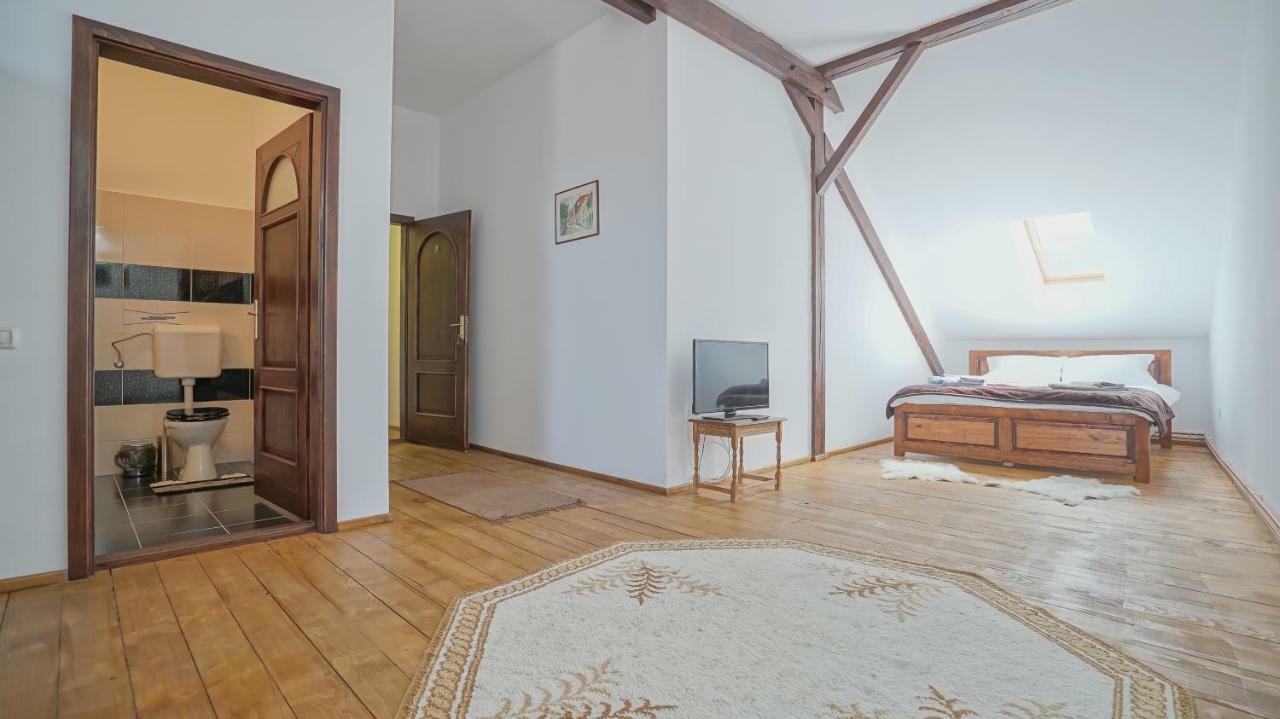 Baiulescu Apartments Брашов Екстериор снимка